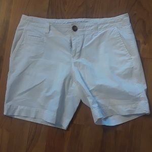 Old Navy low rise white shorts